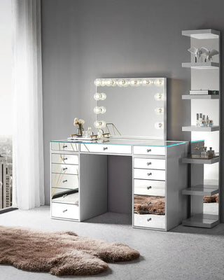 PLUS Vanity Table