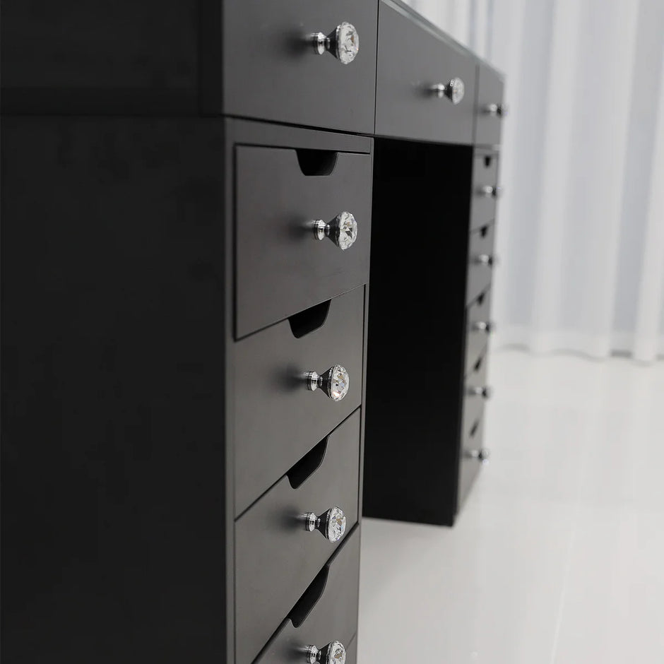 Escritorio Eva con 13 cajones, color negro