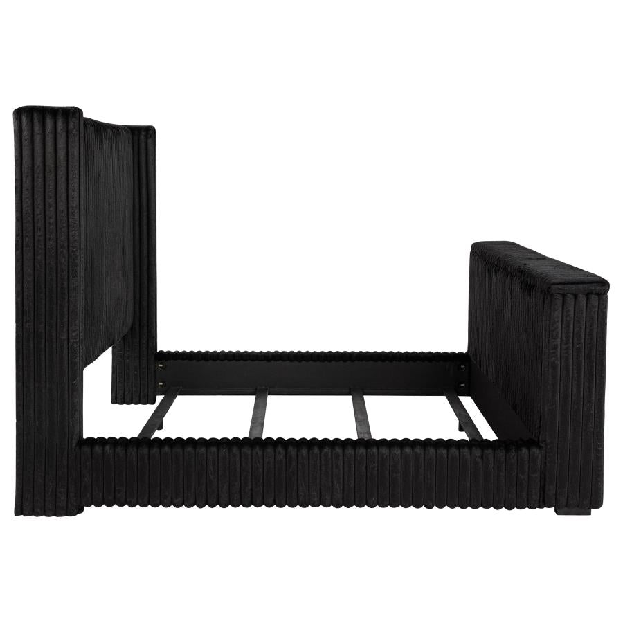 Cama con TV Centergrove 