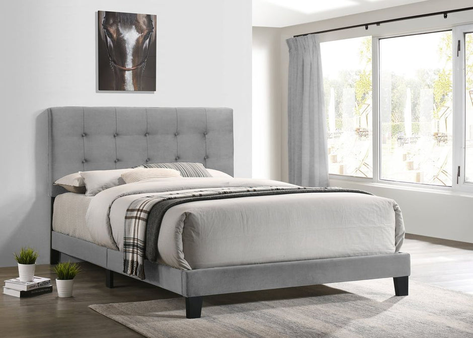 Cama de plataforma gris 930