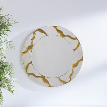 Dorinda Wall Mirror Gold
