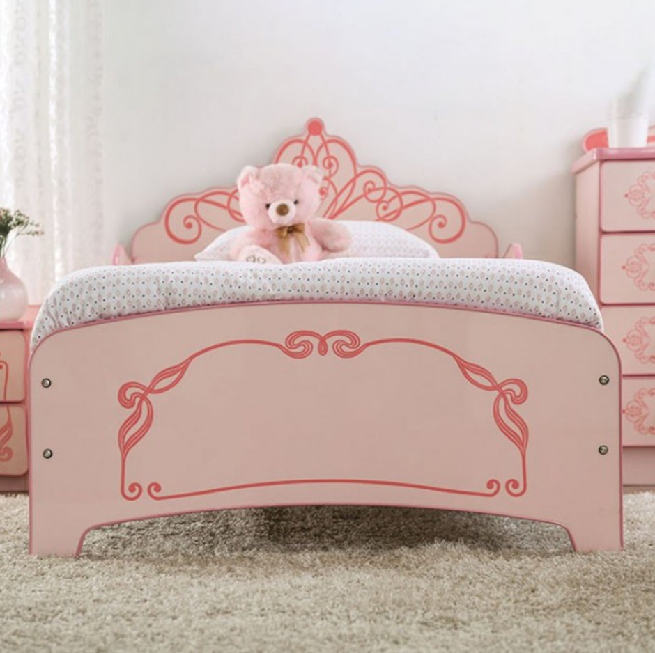 CM7632 CAMA JULIANNA