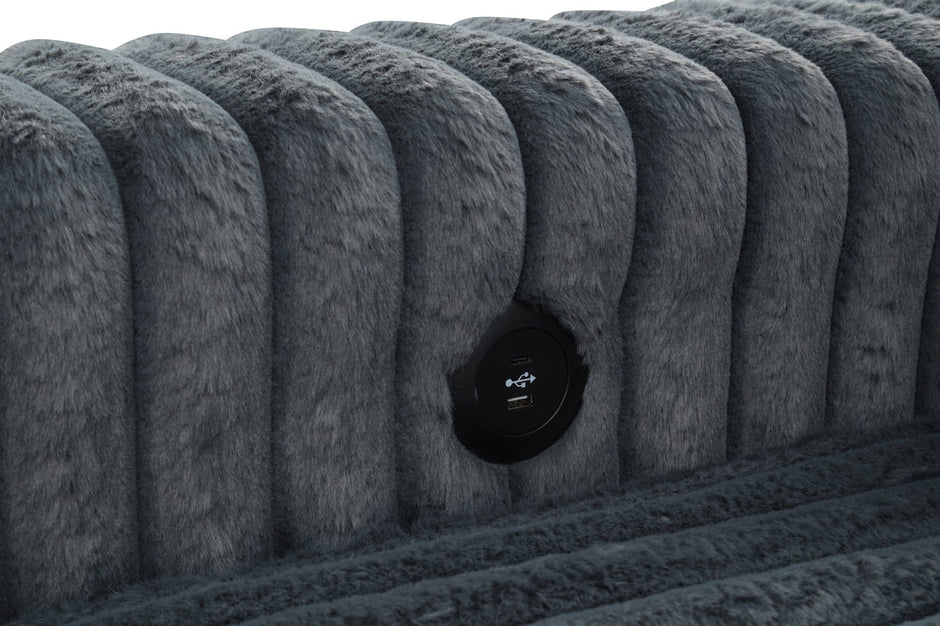 Forever Sectional With Pull-Out Bed