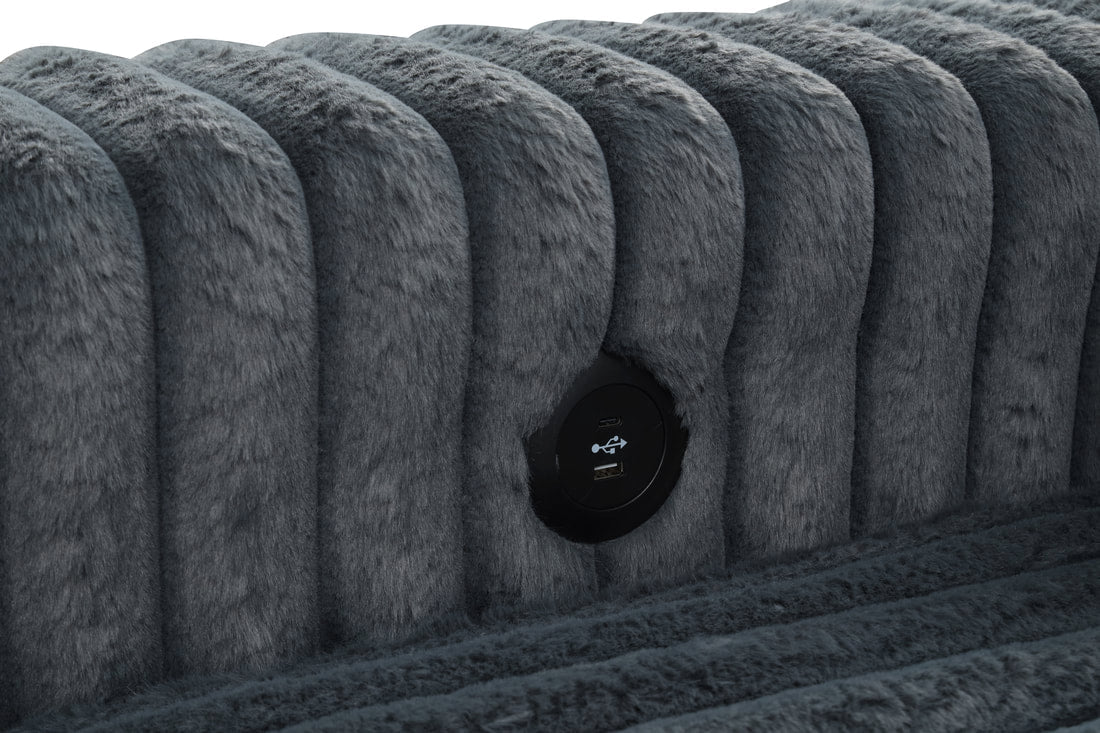 Forever Sectional With Pull-Out Bed