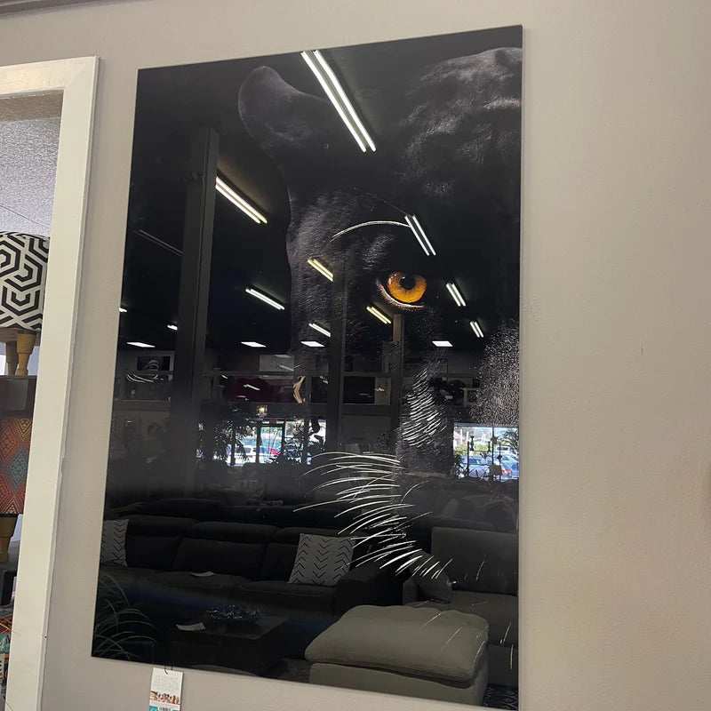 Vidrio templado con lámina – Cara de pantera