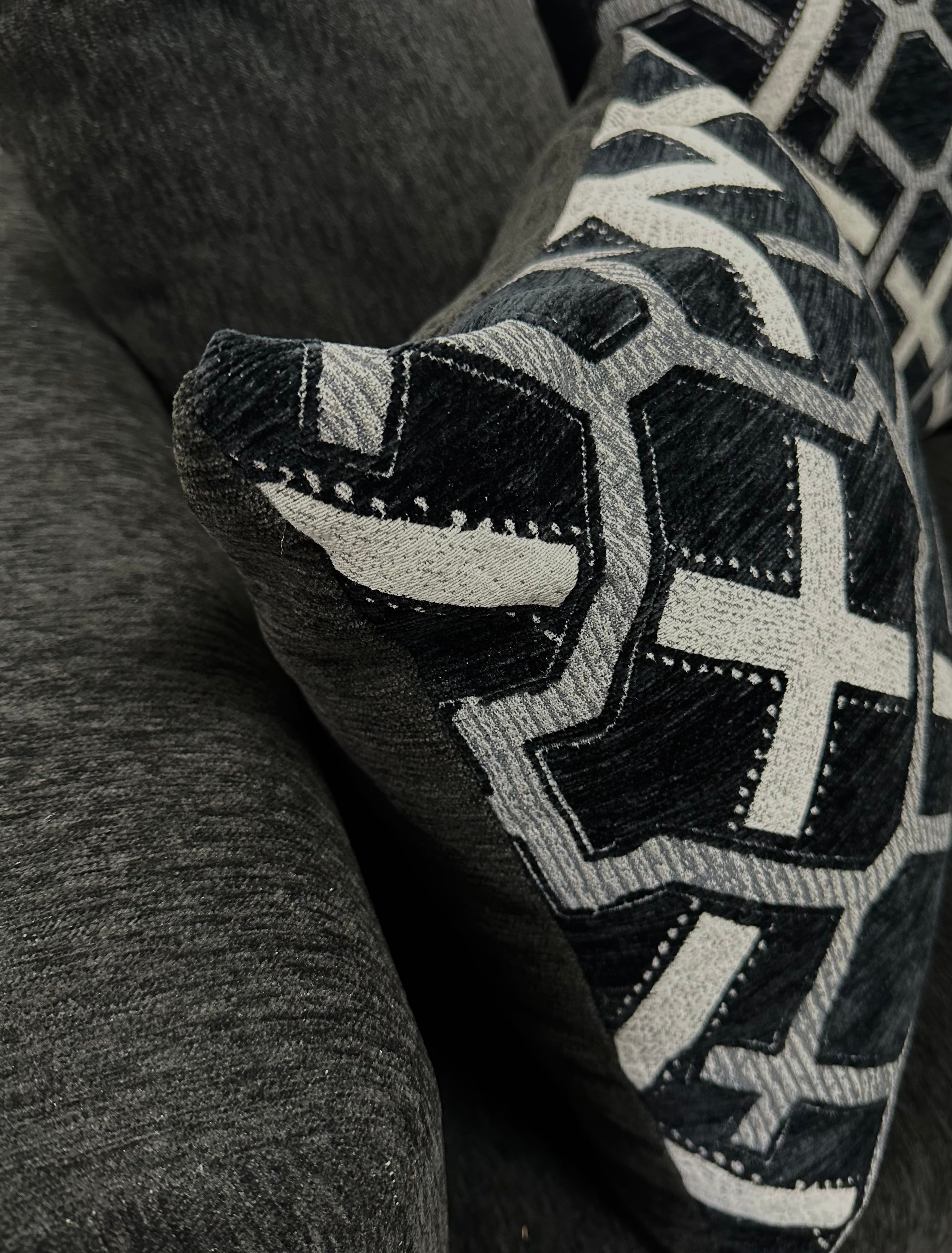 305 Graphite Black Sectional